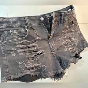 American Eagle Festival Cut high rise denim shorts